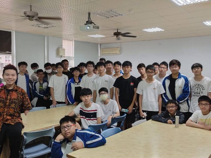 詹翔欽-新竹高中品牌實戰教育分享